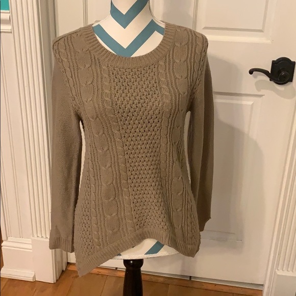 NWOT Ambiance Beige Sweater Size M